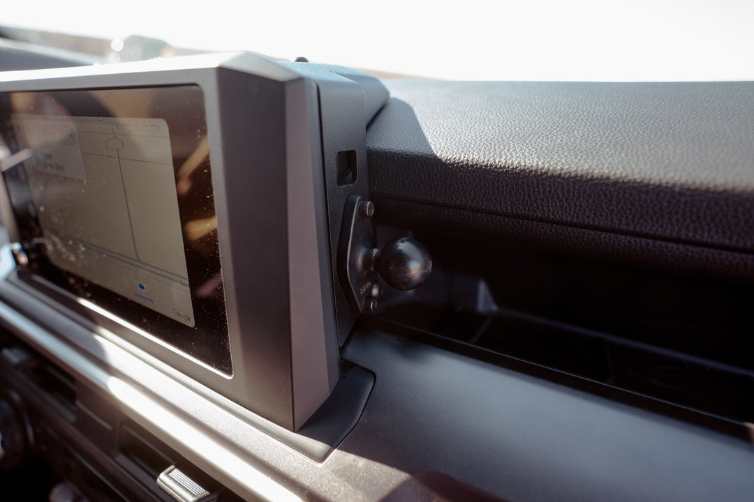 2025 Toyota 4Runner Device Dash Mount