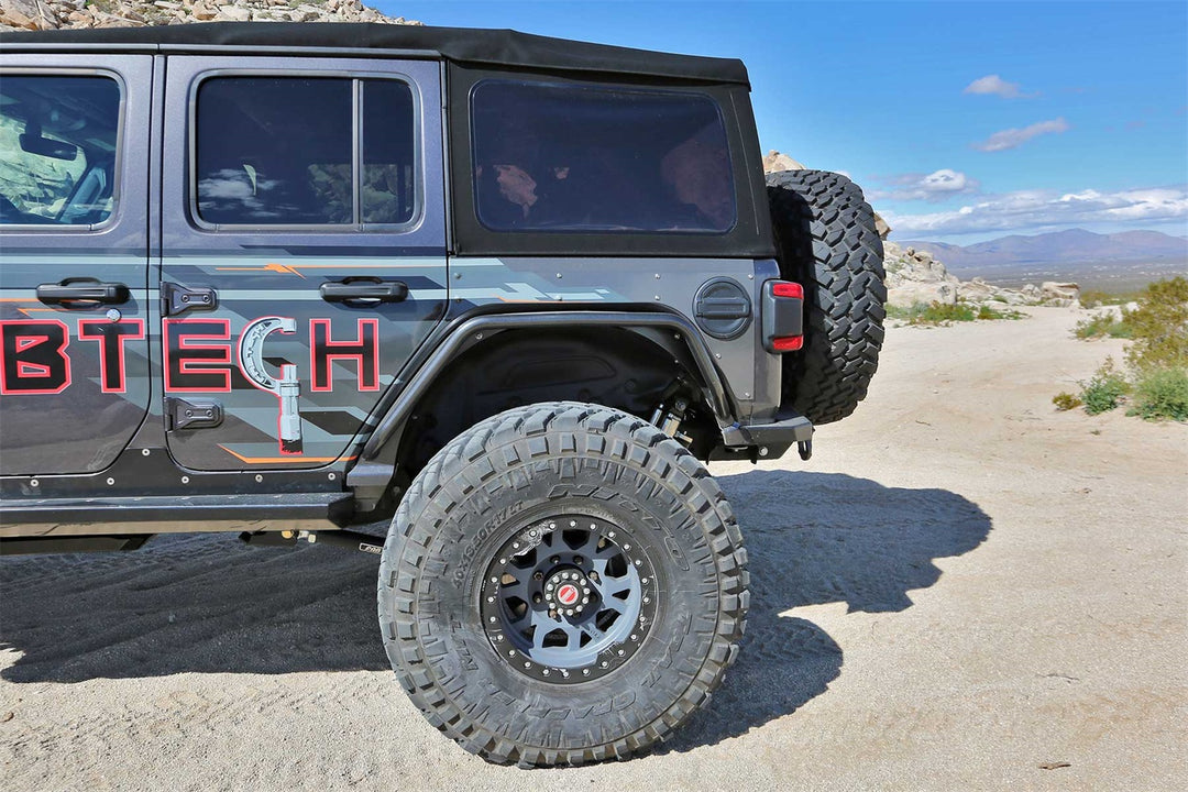 Fabtech FTS24213 Jeep JL Tube Fenders with LED Lights – Enhance Offroad Protection and Tire Clearance