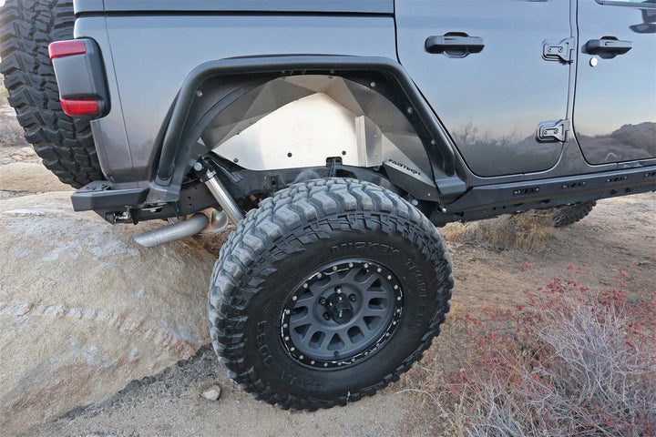 Fabtech Jeep JL Tube Fenders with LED Light Kit – Durable Steel Construction for 2018-2026 Wrangler