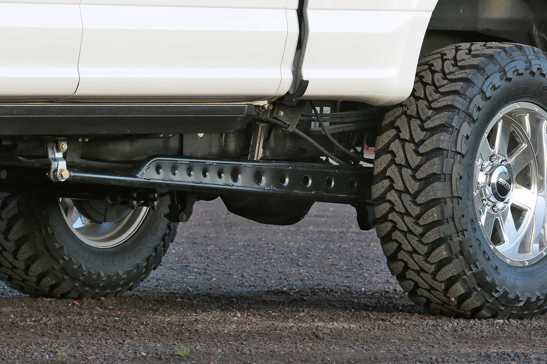 Fabtech FTS62008 Traction Bar System for Ford F-250 and F-350 Super Duty (2017-2021)