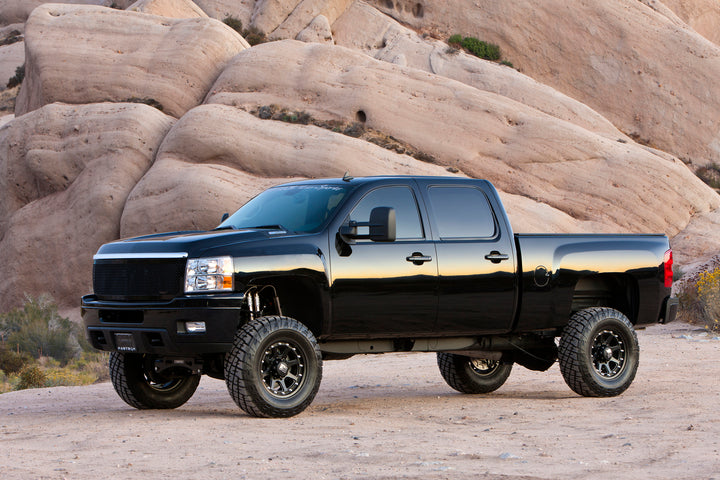 Fabtech K1046 Suspension Lift Kit for GMC Sierra 2500 HD and 3500 HD (6-Inch Lift)