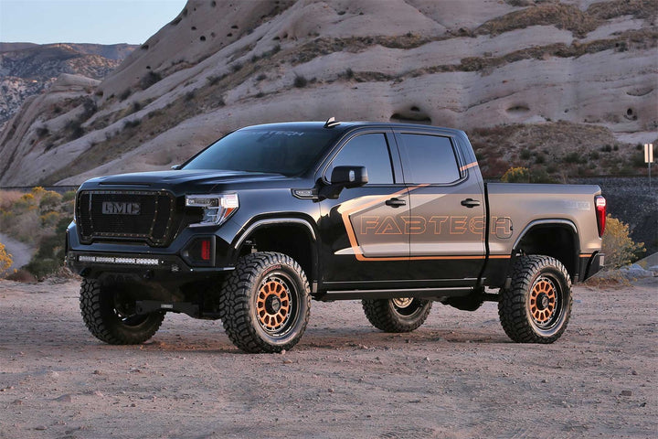 Fabtech Basic Lift System with Shocks for Chevrolet Silverado & GMC Sierra 1500 (Part K1132)