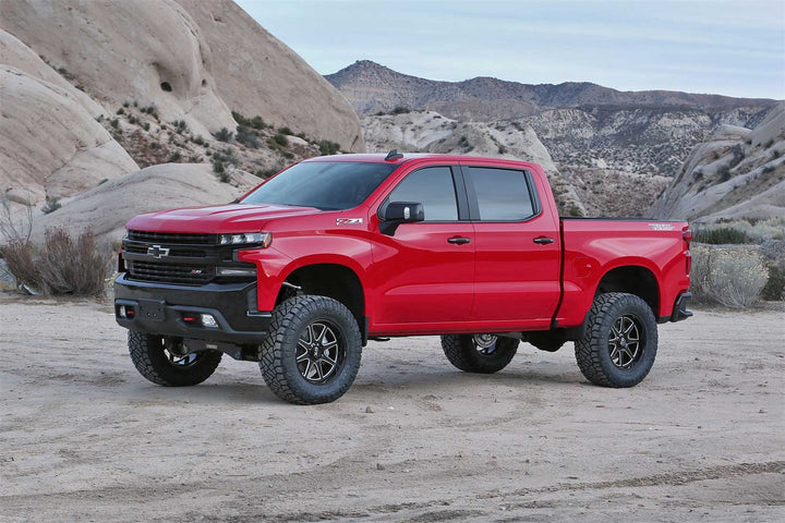 Fabtech 4-Inch Lift Kit with Shocks for Chevrolet Silverado 1500 and GMC Sierra 1500 (Part K1136)