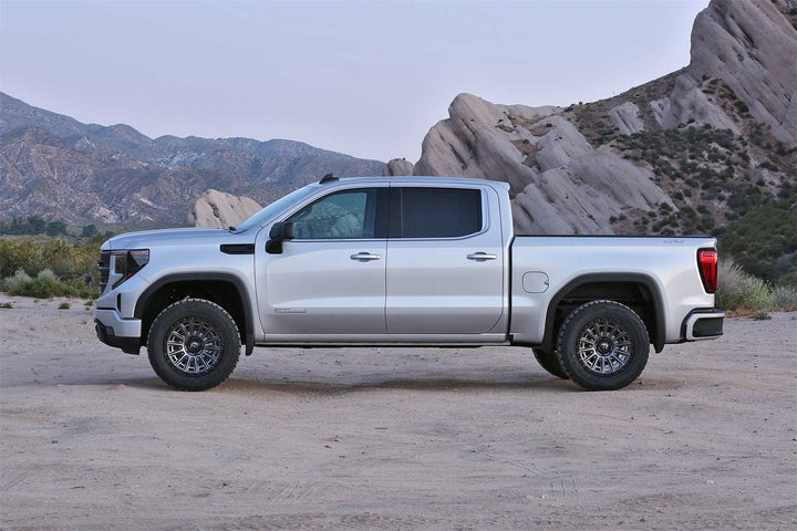 Fabtech Budget Lift System with Shock for Chevrolet Silverado 1500 and GMC Sierra 1500 (Part K1189DL)