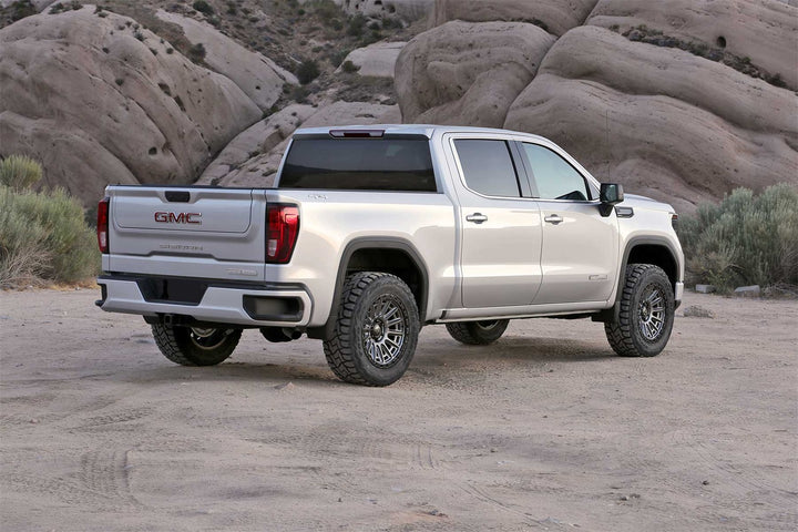 Fabtech Budget Lift System with Shock for Chevrolet Silverado 1500 and GMC Sierra 1500 (Part K1189DL)