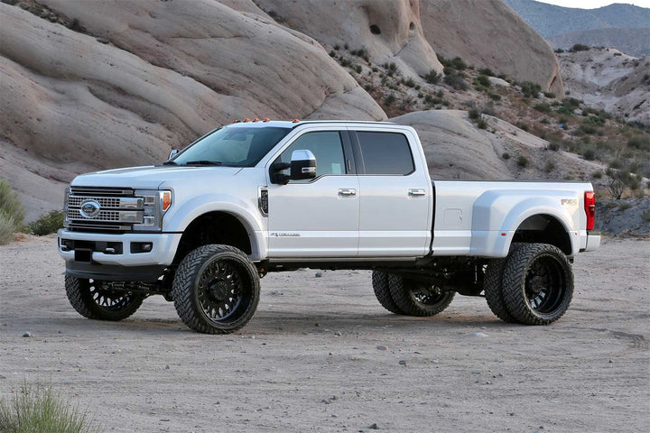 Fabtech K2335 Radius Arm Lift System for Ford F450 & F550 Super Duty - 6 Inch Lift Kit