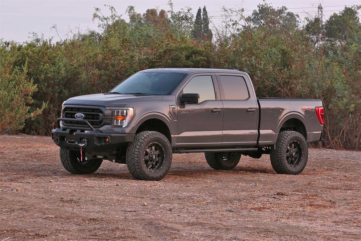 Fabtech Lift Kit for Ford F-150 6-Inch Suspension Lift System with Shocks - Part K2371M