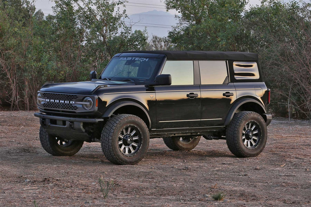 Fabtech Uniball UCA Lift System with Shocks for Ford Bronco 2021-2026