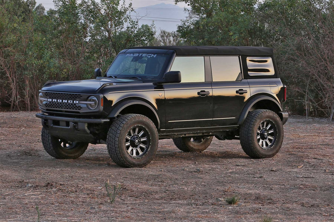 Fabtech Uniball UCA Lift Kit for Ford Bronco (Part K2384)