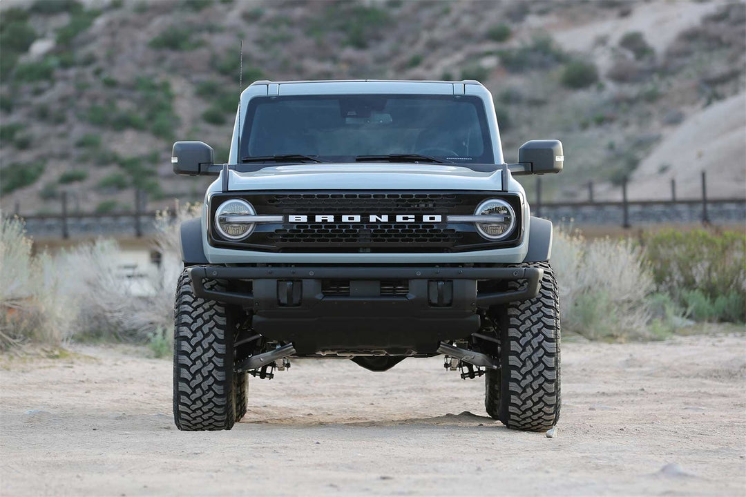Fabtech Uniball UCA Lift System with Shocks for Ford Bronco (Part K2390DL)