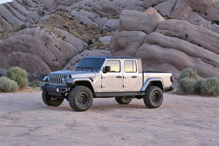 Fabtech Sport II Lift System for Jeep Gladiator K4163M – 3 Inch Lift with Heavy-Duty 4-Link Suspension