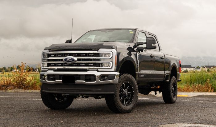 ReadyLift 43-23440 Super Duty 4-Inch Coil Spring Lift Kit for Ford F-250 and F-350 2023-2026