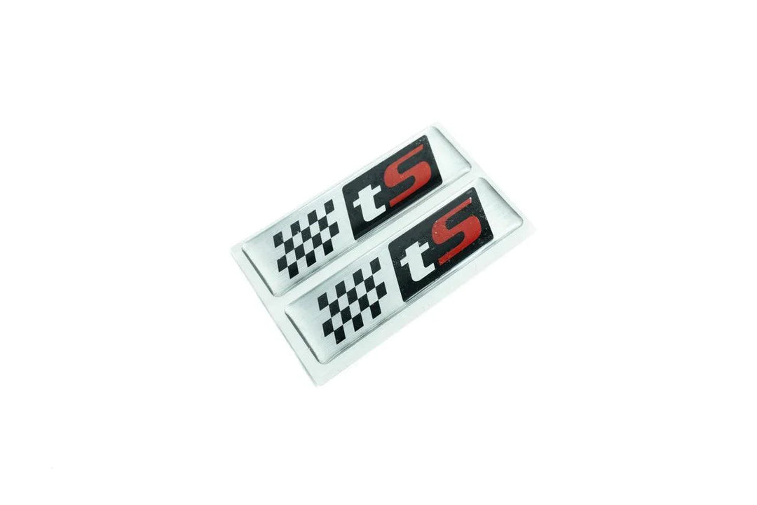 tS Fender Emblem (JDM Style) - 2014-2018 Forester
